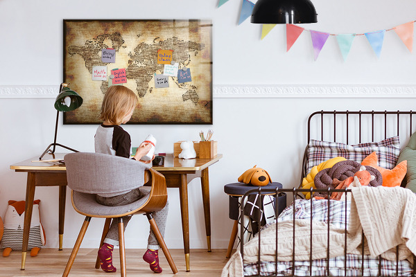Magnetic dry erase board World map with photo locations