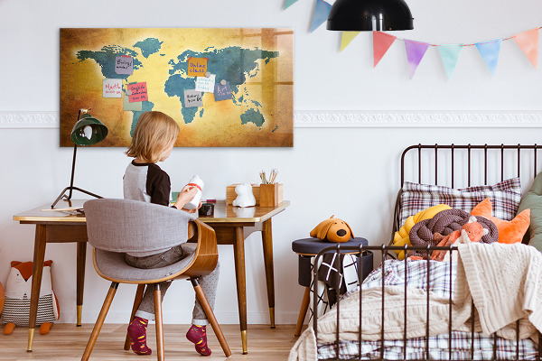 Magnetic dry erase board World map with space for photos