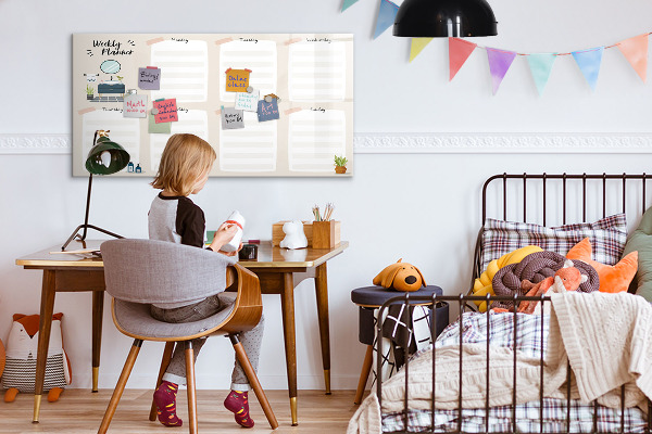Magnetic dry erase board Weekly planner with space for photos
