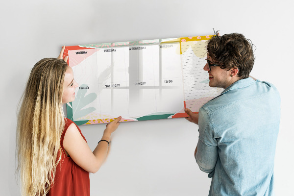 Dry erase board magnetic Weekly planner with space for photos