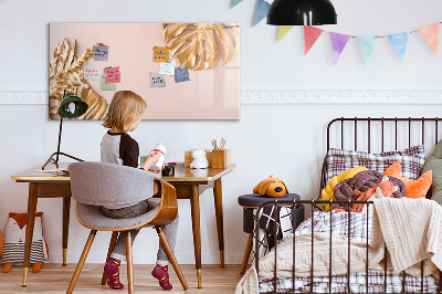 Dry erase board magnetic A stylish board for presenting photos