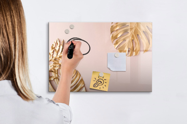 Dry erase board magnetic A stylish board for presenting photos