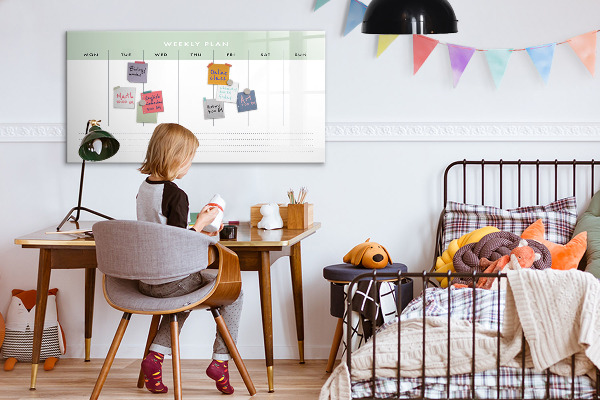 Dry erase board magnetic Weekly plan with space for photos