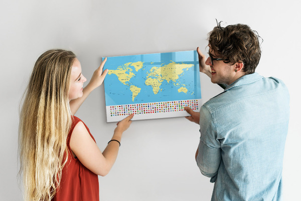 Magnetic dry erase board World map with photo locations