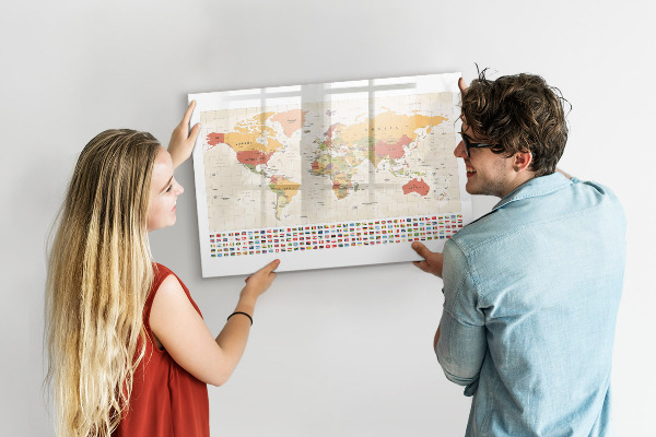 Magnetic dry erase board World map for photo personalization