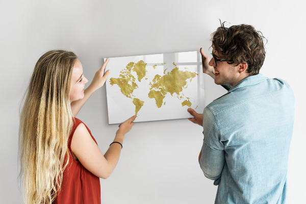 Dry erase board magnetic World map with space for photos