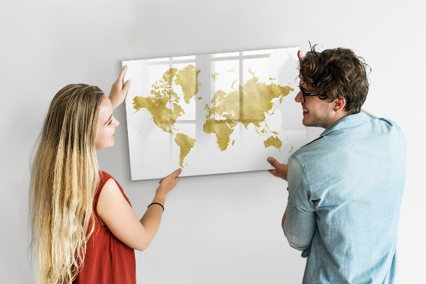 Dry erase board magnetic World map with space for photos