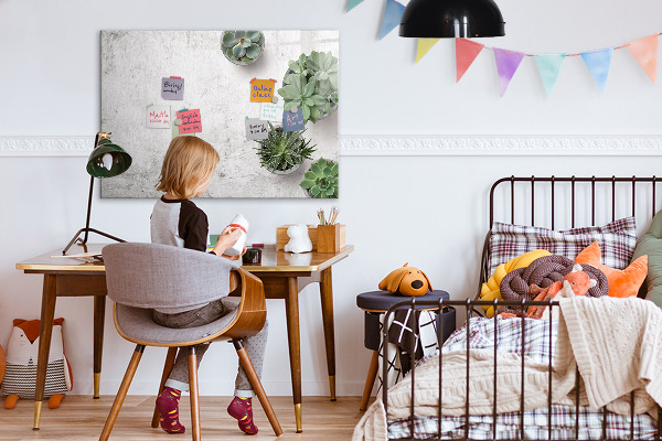 Dry erase board magnetic A stylish board for presenting photos
