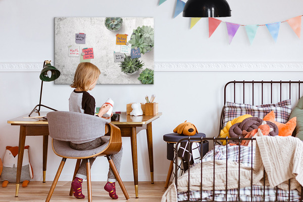 Dry erase board magnetic A stylish board for presenting photos