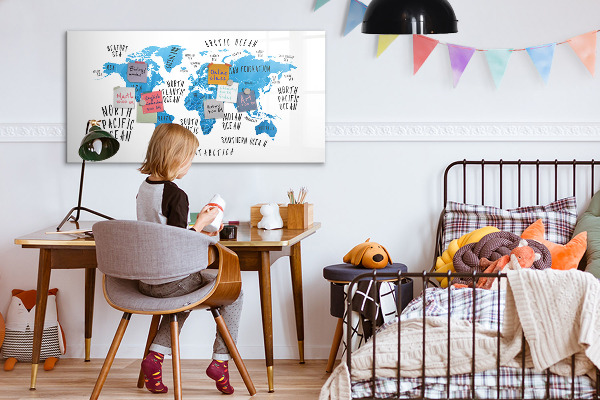 Magnetic dry erase board World map for photo personalization