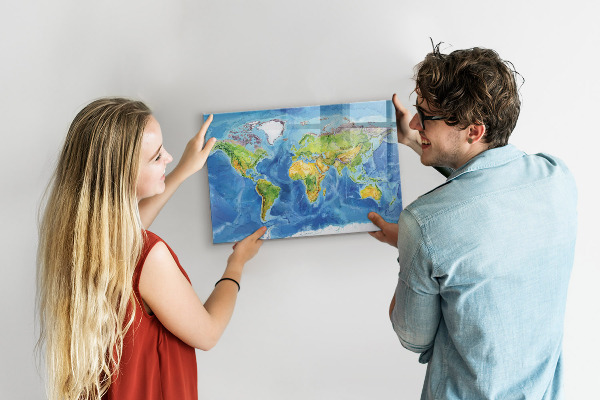 Dry erase board magnetic World map with photo locations