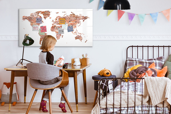 Magnetic dry erase board World map with photos and notes