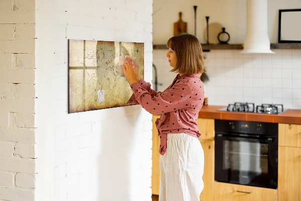 Magnetic dry erase board A world map with personal memories