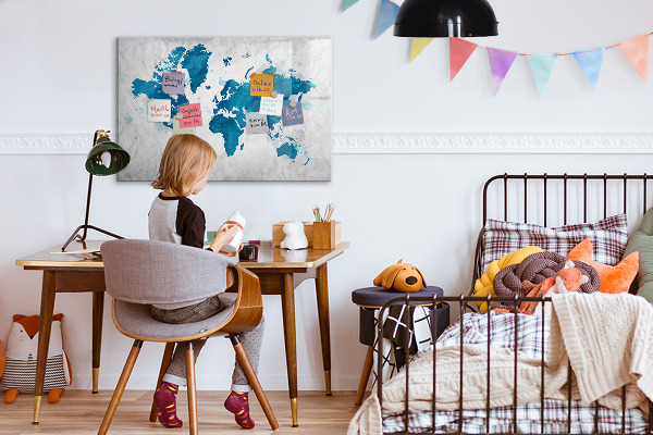 Magnetic dry erase board World map with personal photos