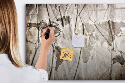 Dry erase board magnetic World map with photos and accessories