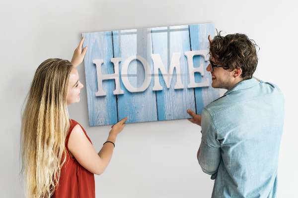 Dry erase board magnetic Wall decoration with a home theme