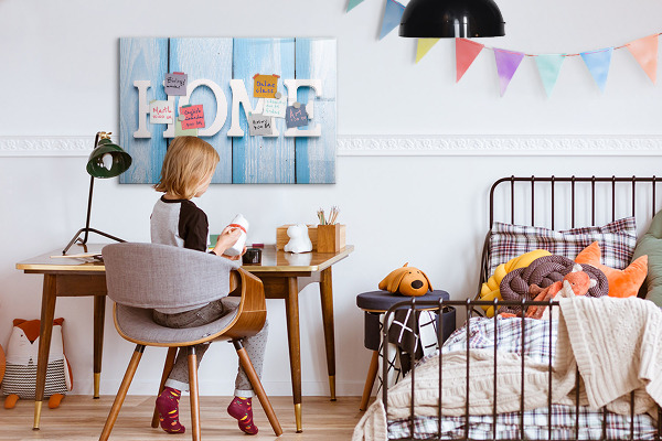 Dry erase board magnetic Wall decoration with a home theme