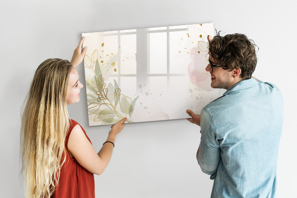 Dry erase board magnetic A stylish board for presenting photos