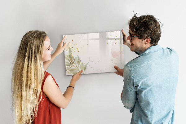 Dry erase board magnetic A stylish board for presenting photos