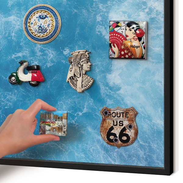 Vacation magnet board with a black frame Ocean waves
