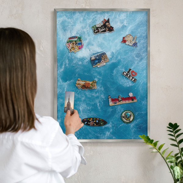 Printed magnet board in a silver frame Ocean waves