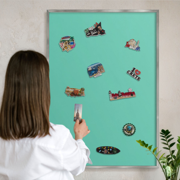 Souvenir magnet display board with a silver frame Strong mint