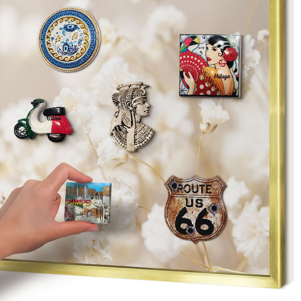Metal magnet board with a gold frame Beige flowers
