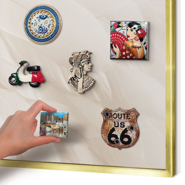Magnetic board for magnets in a gold frame Cream feathers