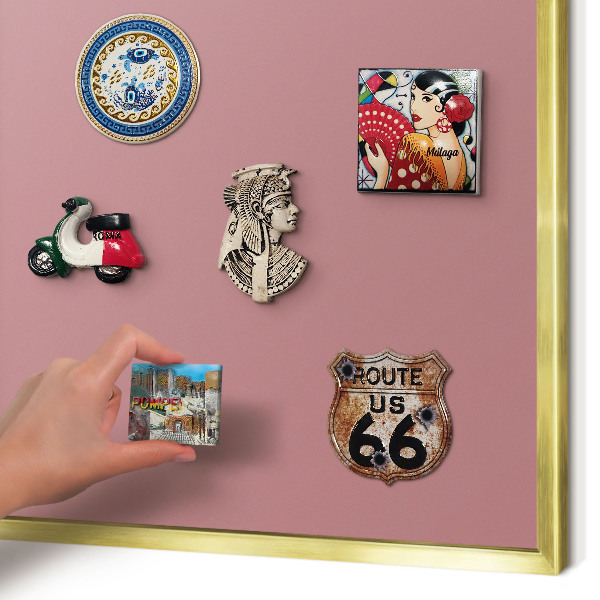 Magnetic board for magnets in a gold frame Dusty pink