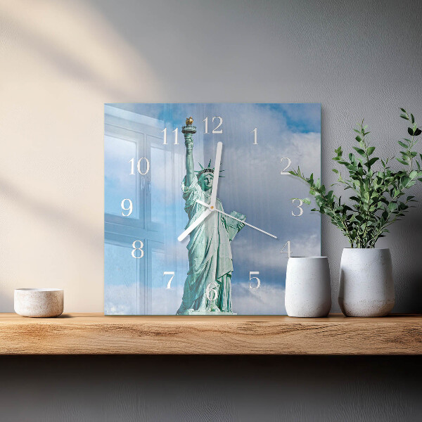 Square wall clock Statue of Liberty