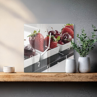 Square wall clock Strawberries