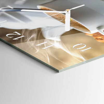 Square wall clock Cup