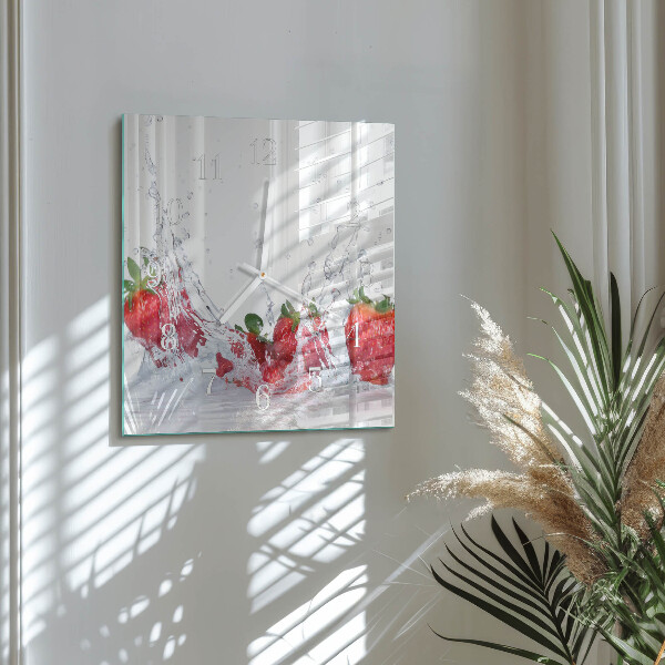 Square wall clock Strawberry
