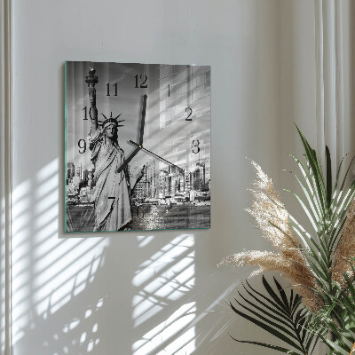 Square wall clock Statue of Liberty