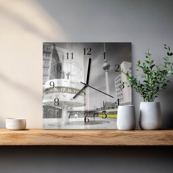 Square wall clock Berlin