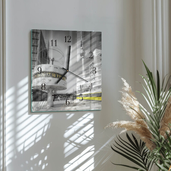Square wall clock Berlin