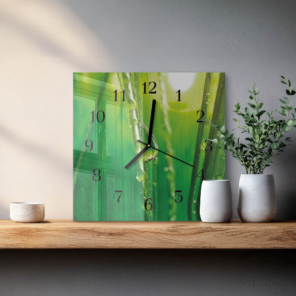 Square wall clock Drops of Grass