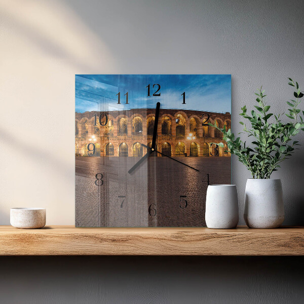 Square wall clock Statue