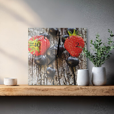 Square wall clock Blueberries