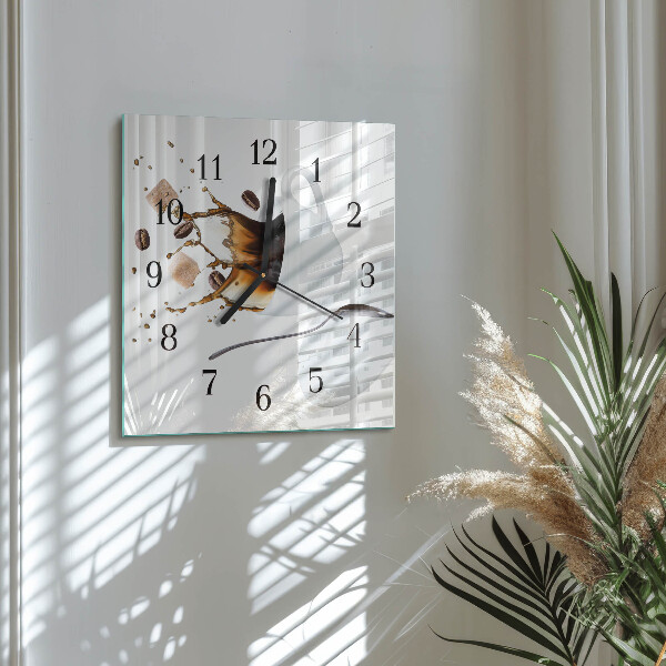 Square wall clock Cup
