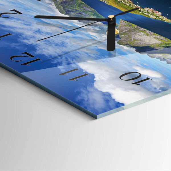 Square wall clock Mountains