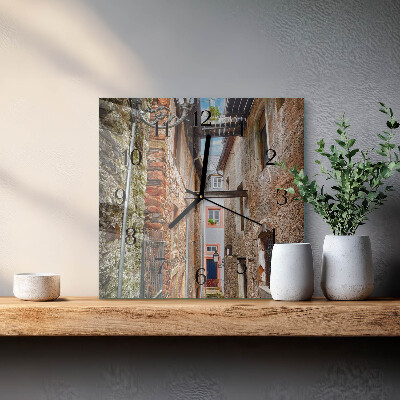 Square wall clock Avenue