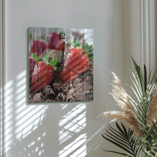 Square wall clock Strawberries