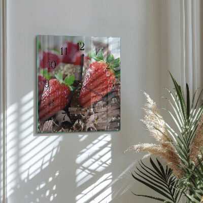 Square wall clock Strawberries