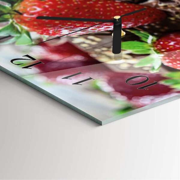 Square wall clock Strawberries