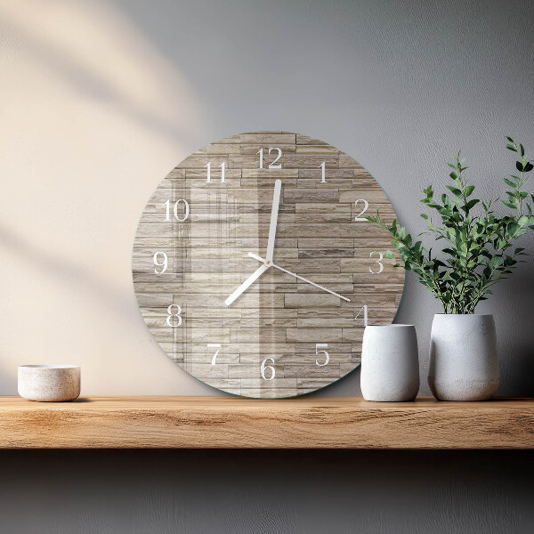 Round wall clock Wall