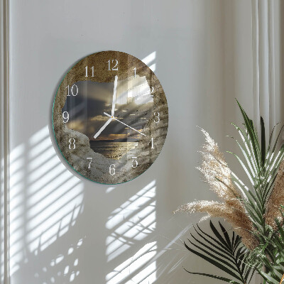 Round wall clock Heart in the Rock