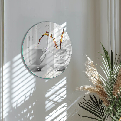 Round wall clock Cups of coffee