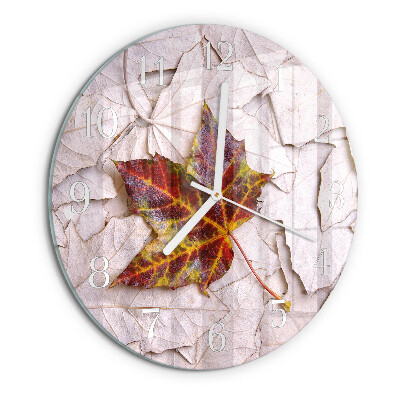 Round wall clock Maple Leaf