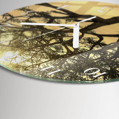 Round wall clock Tree